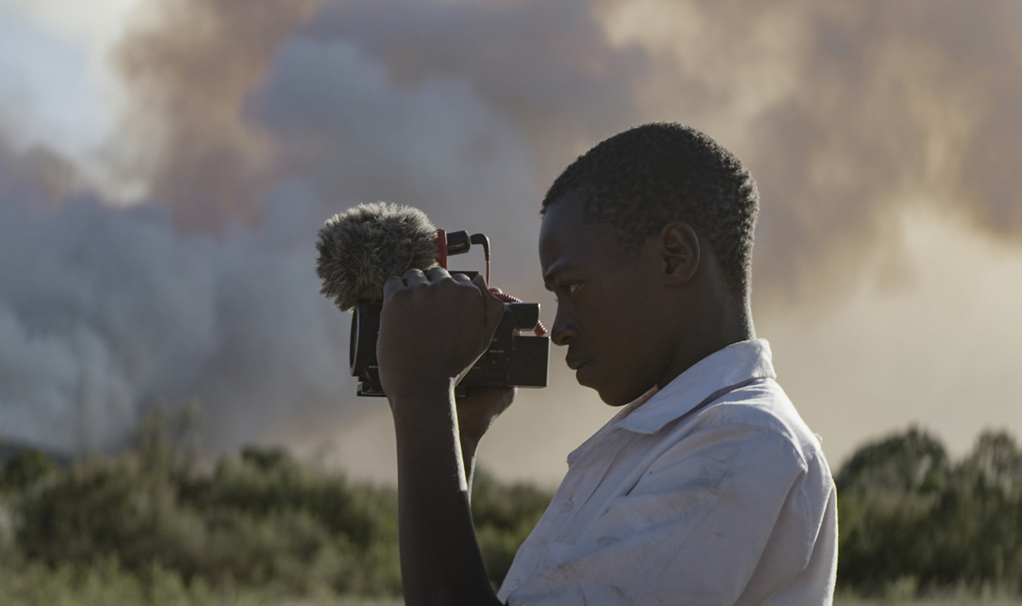documentario-em-busca-de-amani-de-nicole-gormley-e-debra-aroko-tudo-verdade